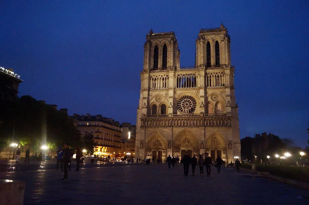 Champs Elysees Executive Apartment Paris